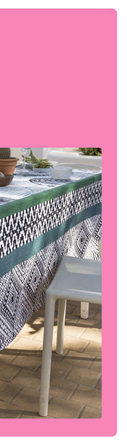 Tables d’extérieur droit