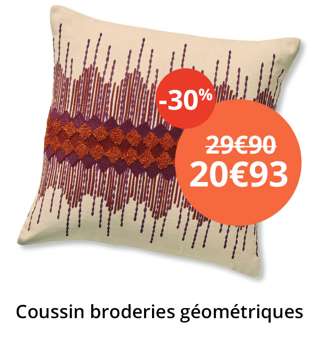 Coussin broderies géométriques